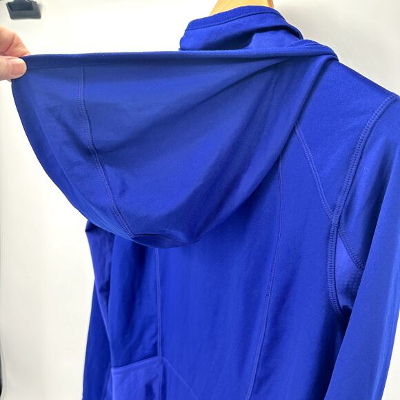 Athleta Plush Tech Hoodie Womens Medium Blue Activewear Pockets Thumbholes - Picture 9 of 10
